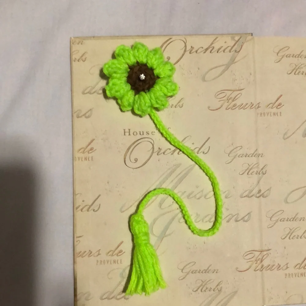 Flower Crochet Bookmark